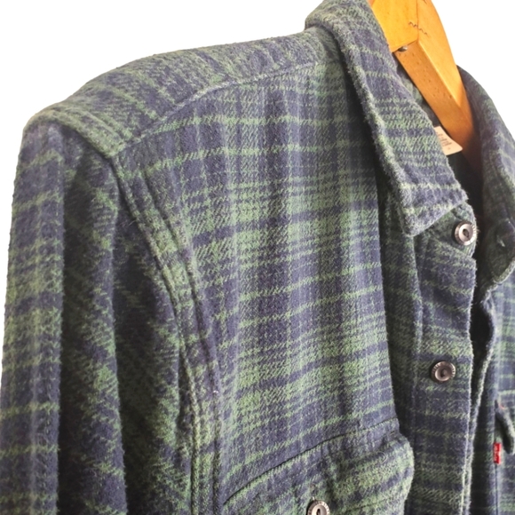 Men's Levi's Red Tag Flannel shirt. Blue Green plaid. LG - Picture 3 of 12
